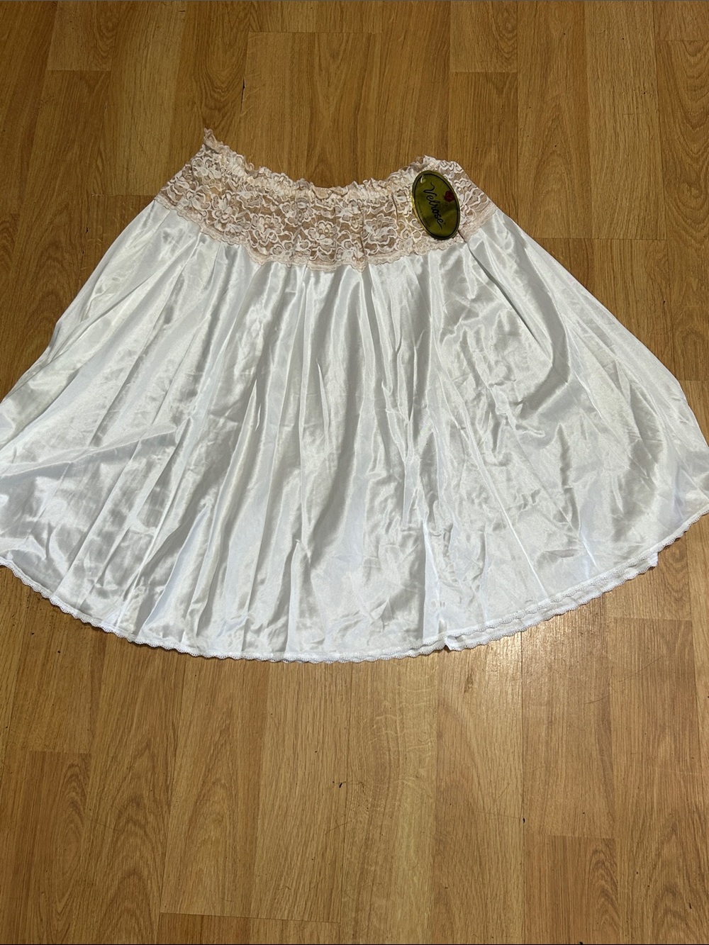 Lace Waist White Half Slip Size 3X NWT